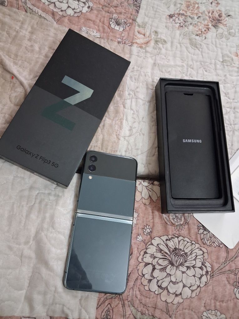 Samsung Z Flip 3 5G 256gb