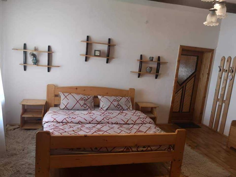 Vand casa in Brebu Nou  (Garana, 3 Ape, Semenic, Valiug)