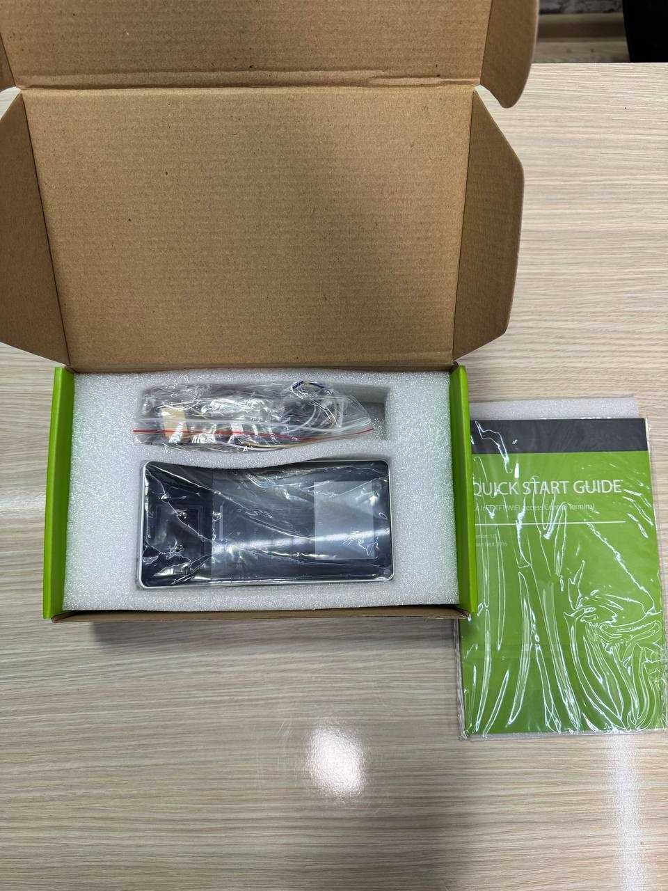 vaqt va davomat terminali zk f 22