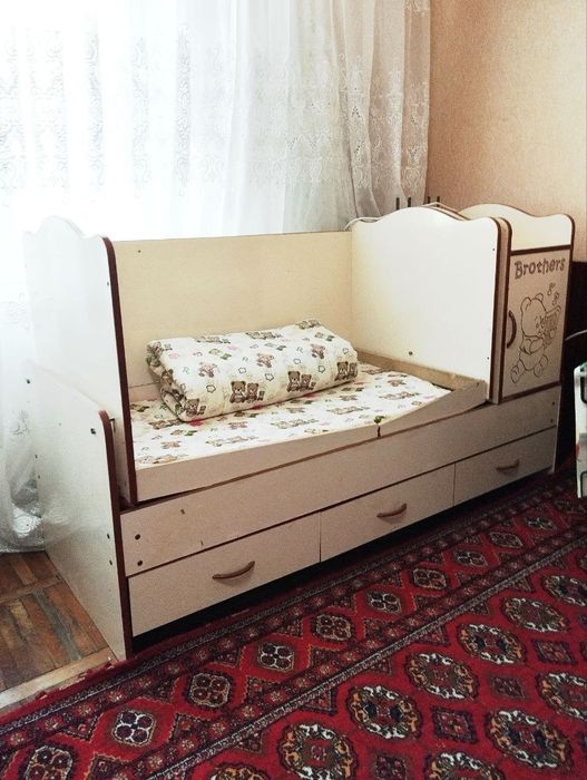 Детская кроватка (Б/У)
