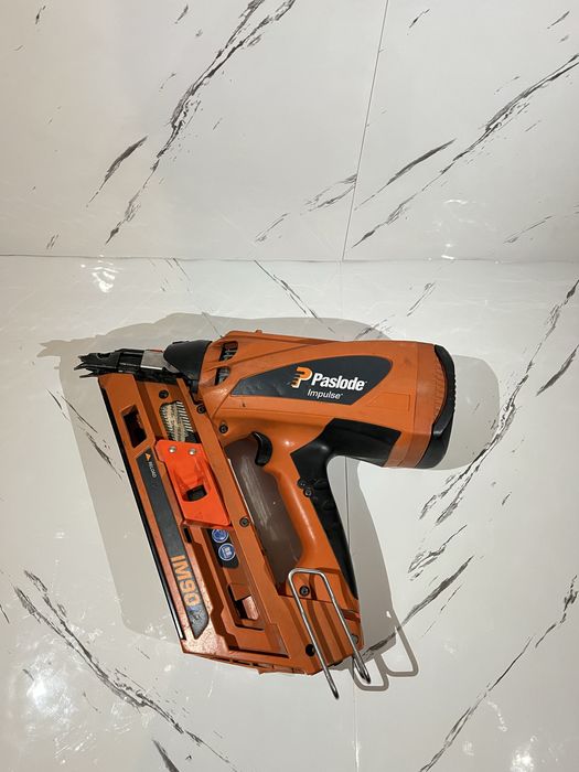 Pistol Cuie Paslode Impulse IM90I