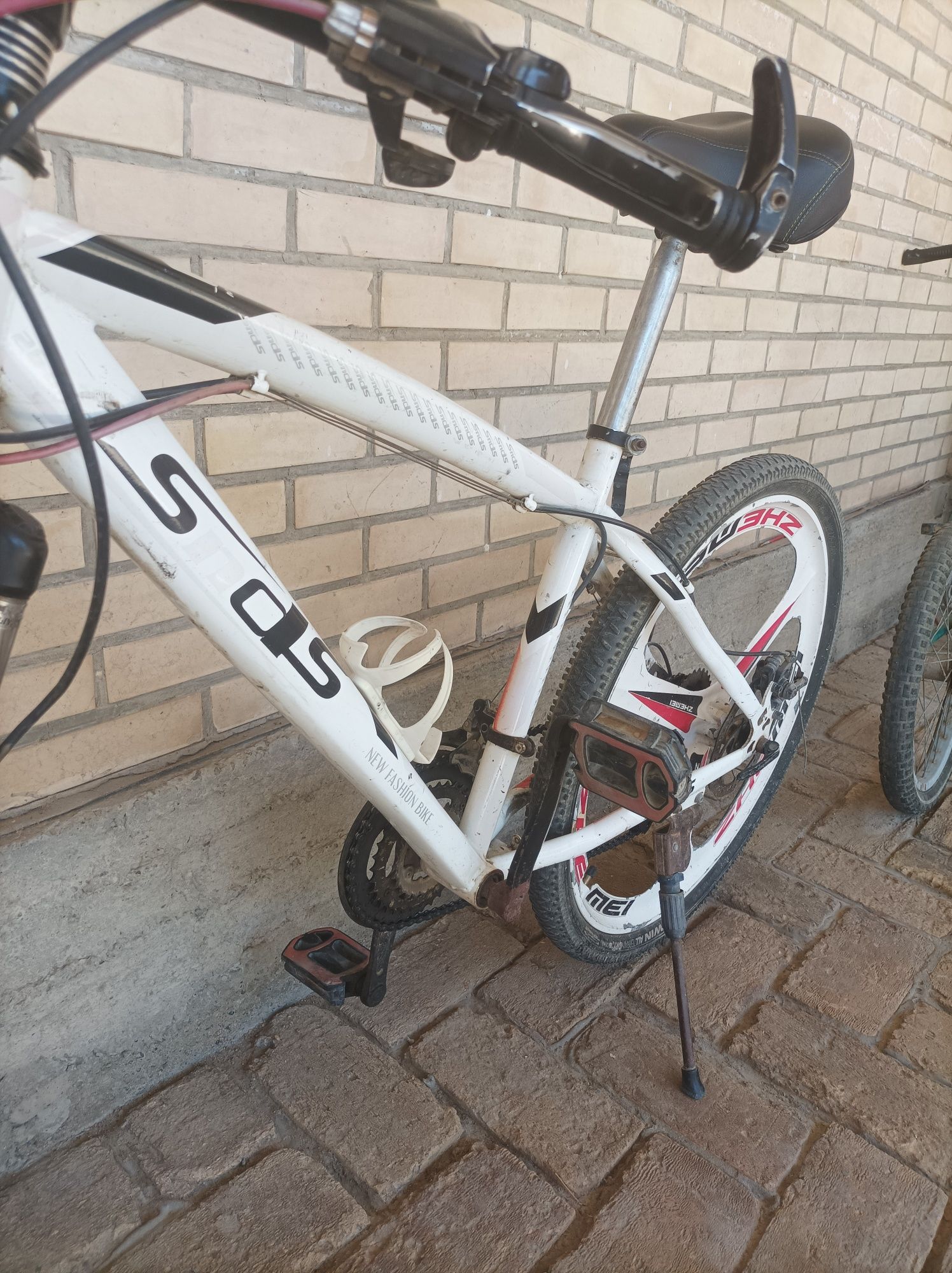 Velosiped sotiladi