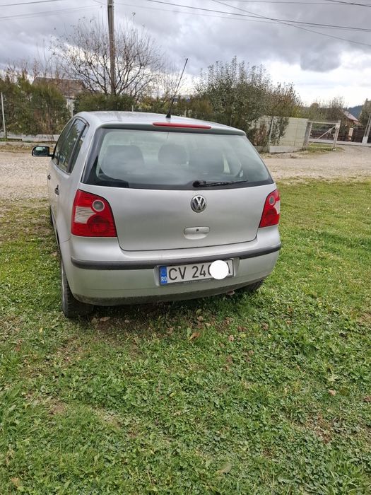 Vând Volkswagen Polo