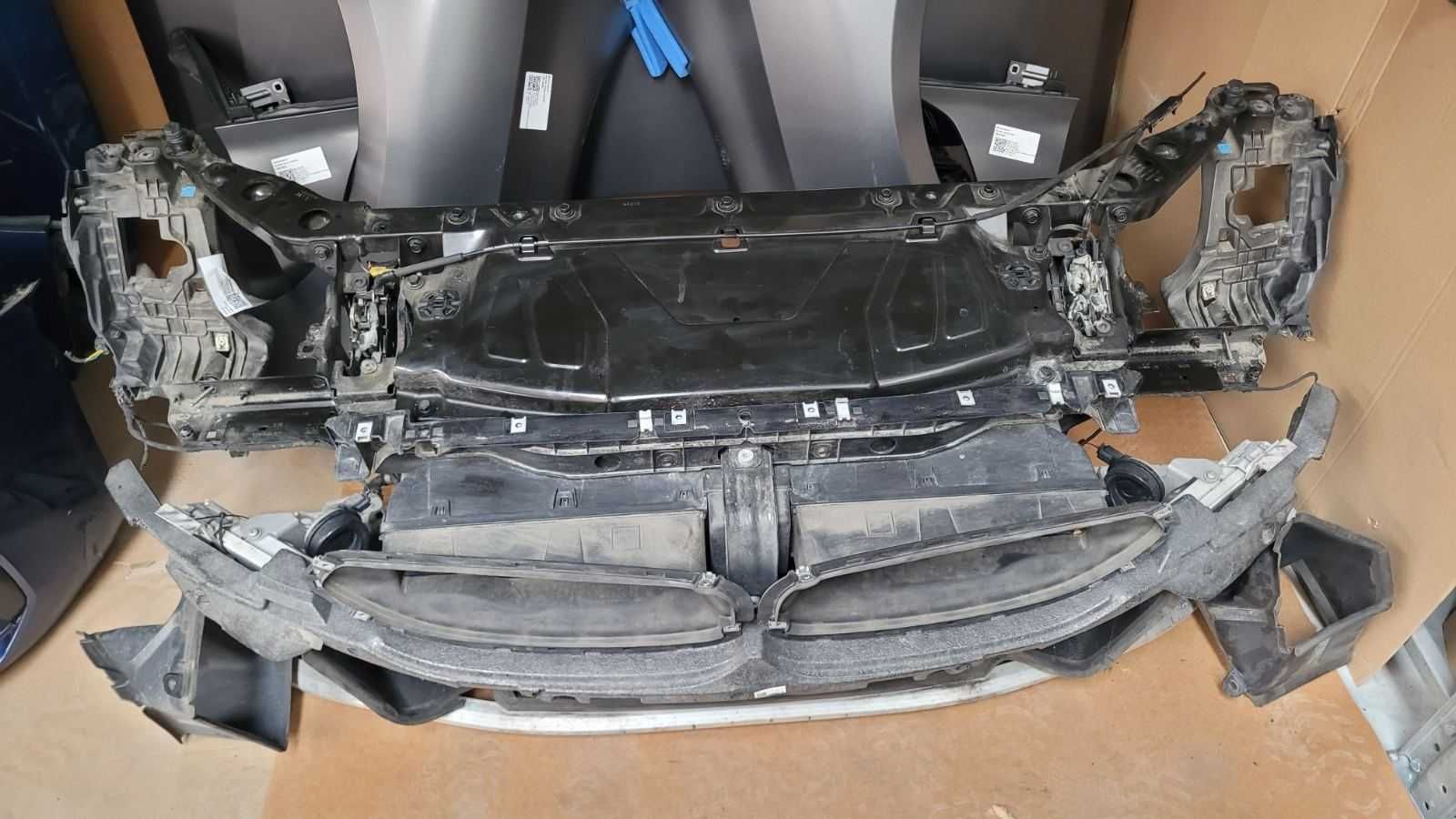 БМВ BMW Z4 G29 на части