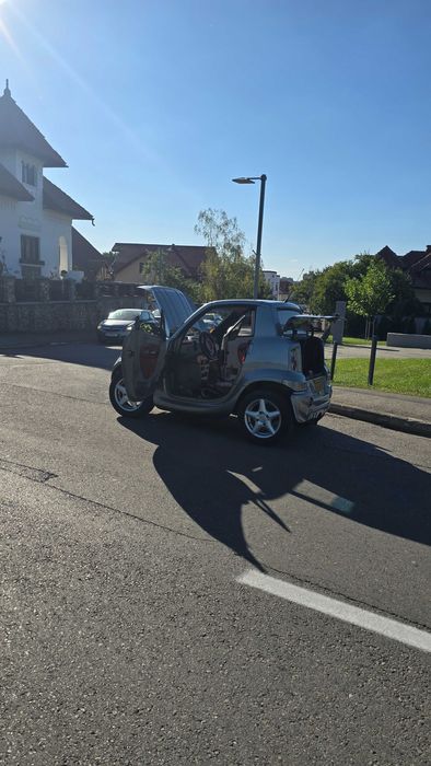 Autovehicul permis 16 ani