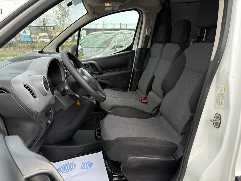 Citroen Berlingo Maxi 2018 / 3 Locuri + Marfă / 1.6 Diesel 99 CP E6
