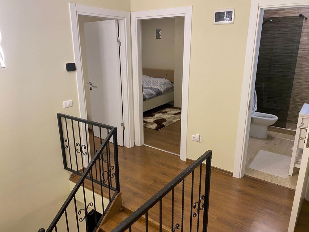 Apartament 3 camere tip Penthouse Vitan Barzesti la - Delta Vacaresti