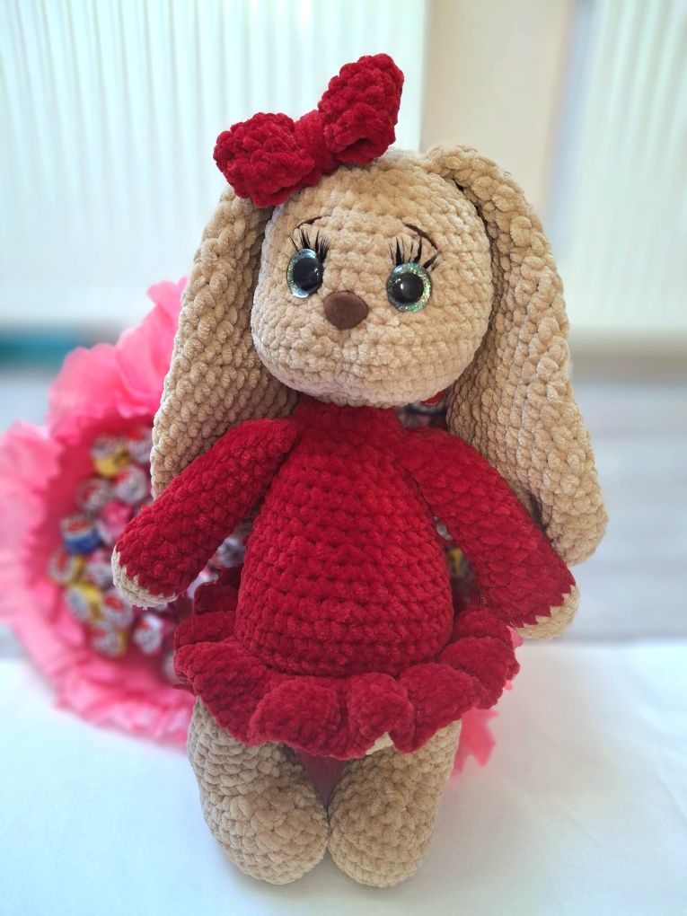 Плетени играчки на една кука