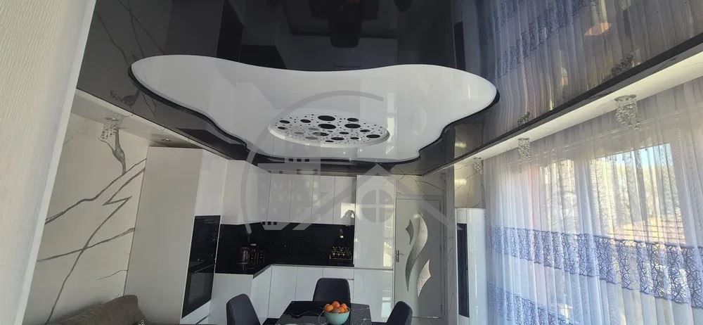 Продава се Двустаен апартамент в Варна, Аспарухово - 64 кв.м за 1797 €/кв.м - Снимка #2