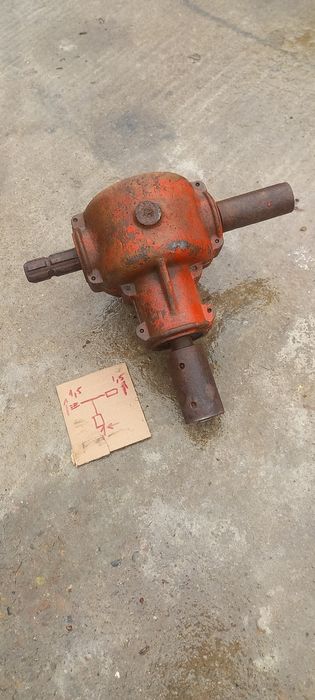 reductor tocator raport 1 la 1,5 cu ax cardanic utilaj agricol