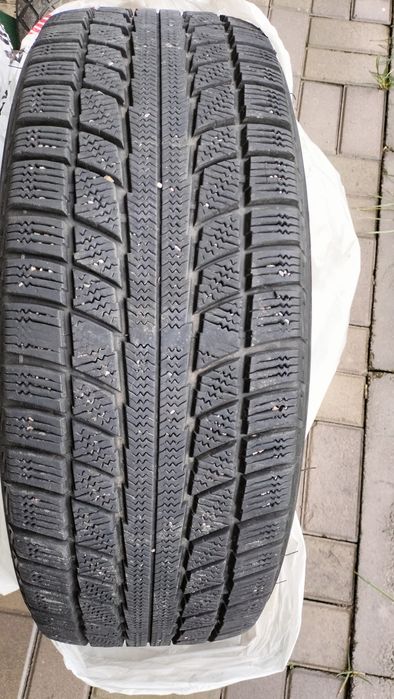 Резина 215/65/16 Triangle