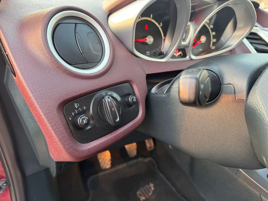 Ford fiesta  2009 benzina 1.250asina import Germania