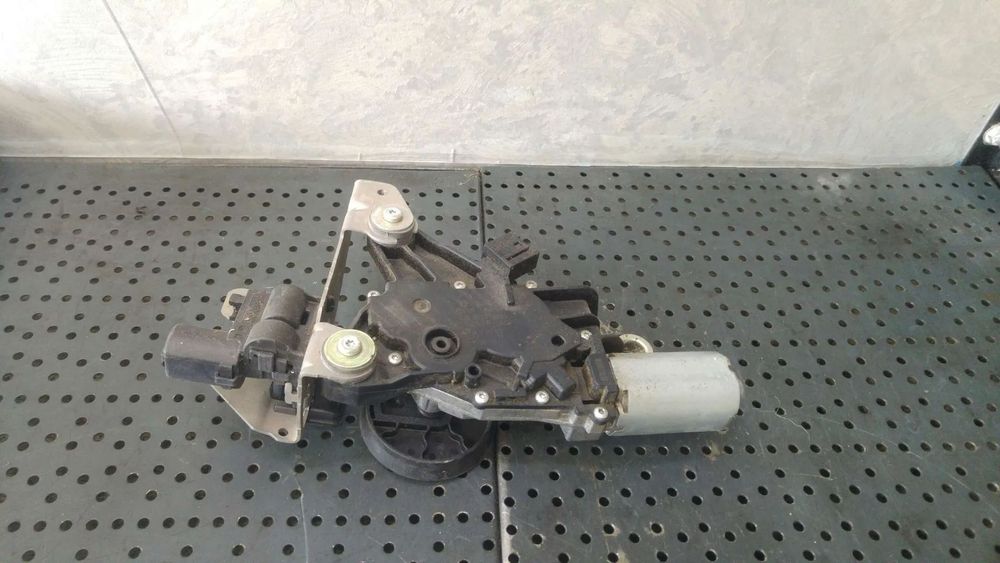 Motoras stergator haion bmw seria 5 f10 f11 0390201231 7311415 1397020132 7308831