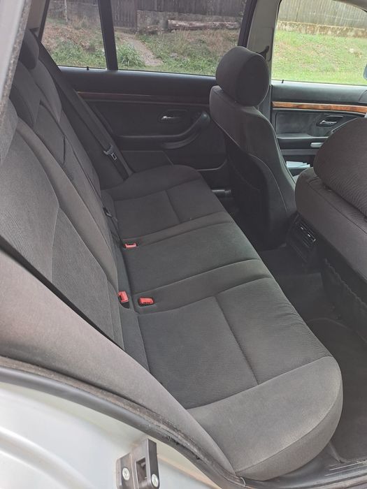 Vand BMW 520 i stare generala buna cauciucuri aproape noi.