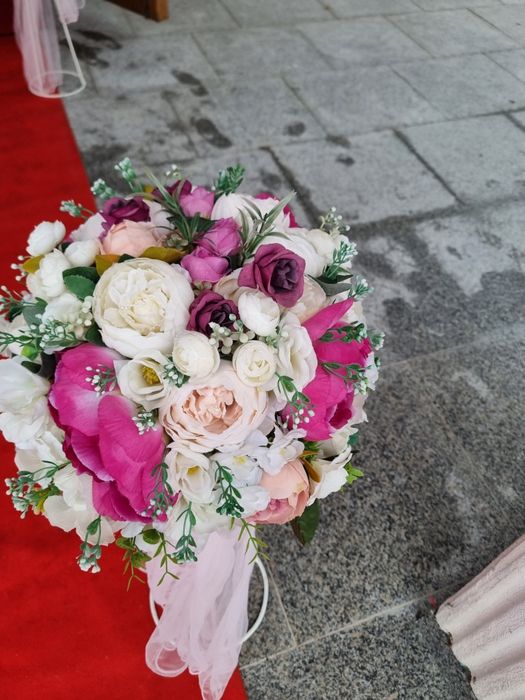 Porumbei albi  ptr nunti sau alte evenimente