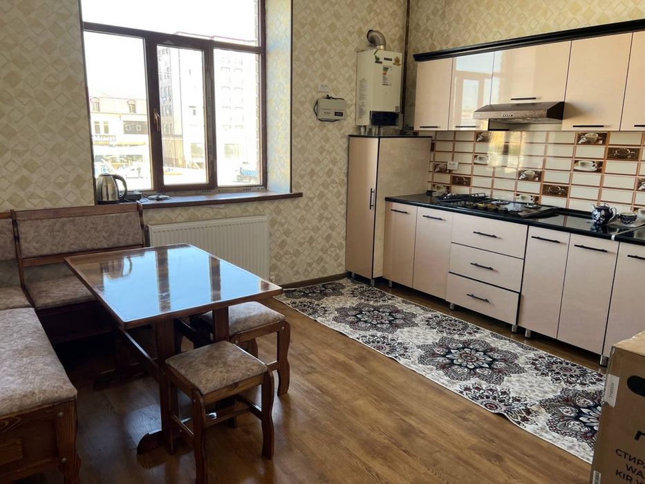 Buxoro shaxardan kvartira sotiladi