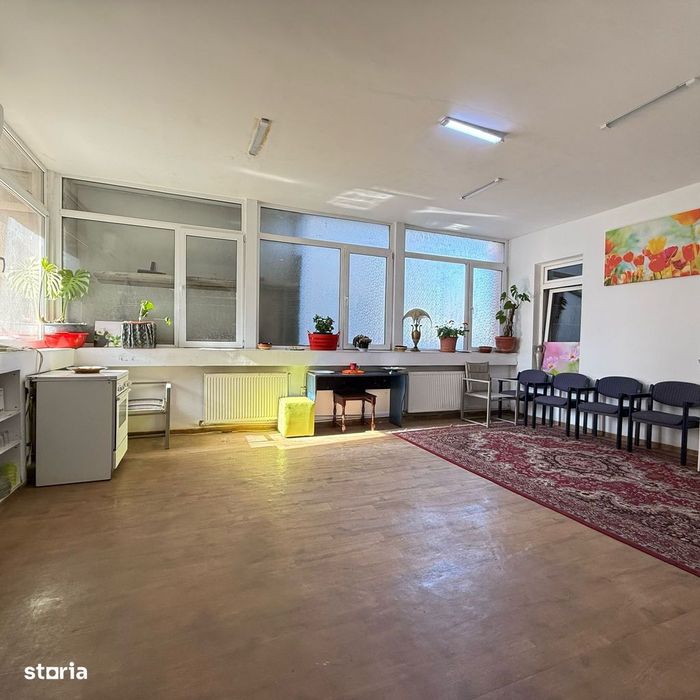 Oportunitate De Vanzare Apartament 6 Camere În Vila | Zonă Centrală |