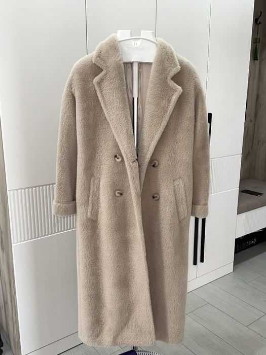 Продам женское пальто хорошего качества