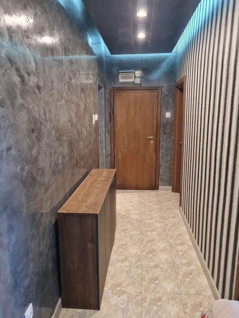 Продава се Тристаен апартамент в Сливен, Център - 90 кв.м за 1589 €/кв.м - Снимка #4