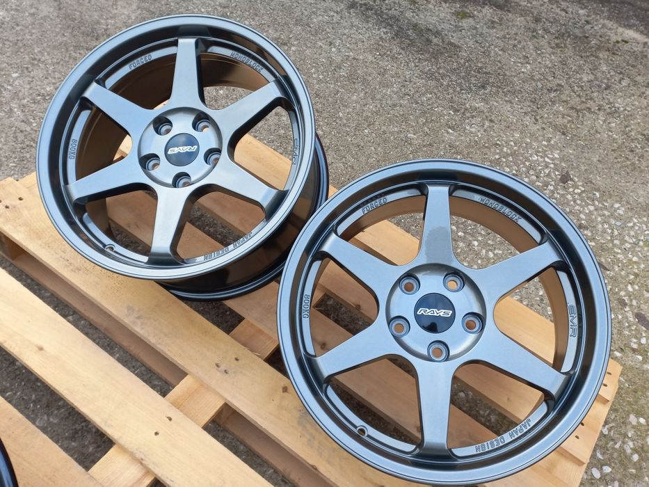 17 5х114.3 Rays T37 Gunmetal Volk Racing Forced Japan Bronz Matt 7.5j