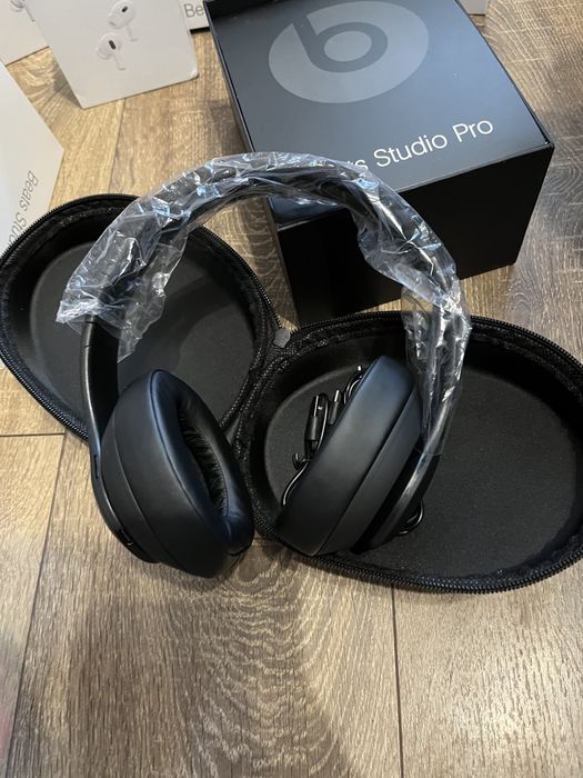 Casti Beats Studio Pro