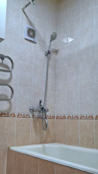 Продаю свою квартиру Юнусабад 4 кв