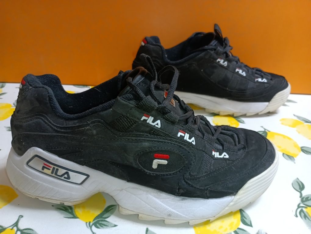 Fila N 39,5 кожени - 22 лв