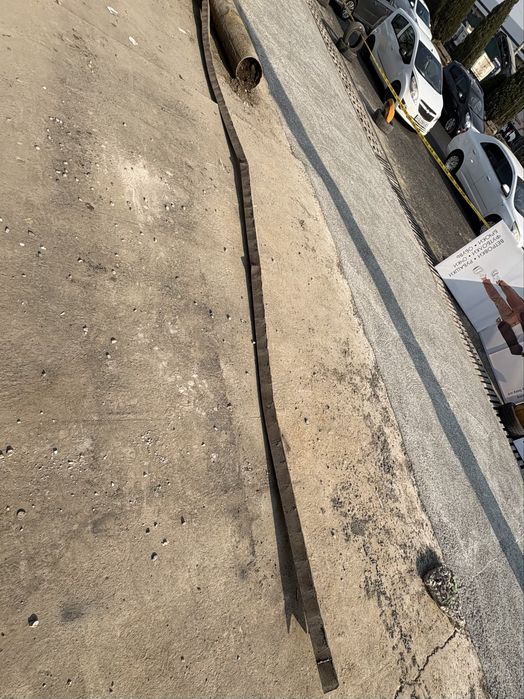 Продаю старые трубы и уголок  Trubo ugalok sotiladi