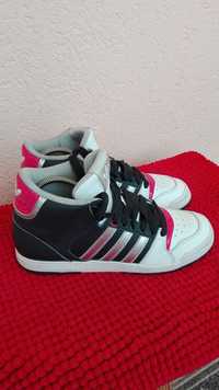 Bascheti Adidas nr 38,5 damă