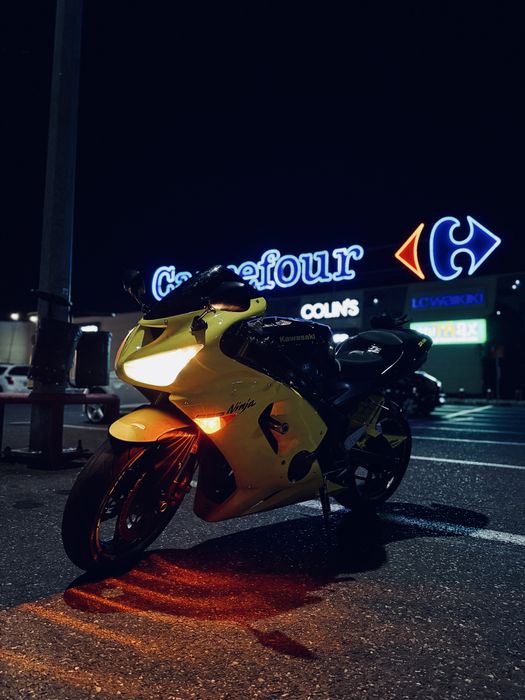 Kawasaki ZX-6R 636 2006 31.000km reali limitata A2 evacuare LeoVince