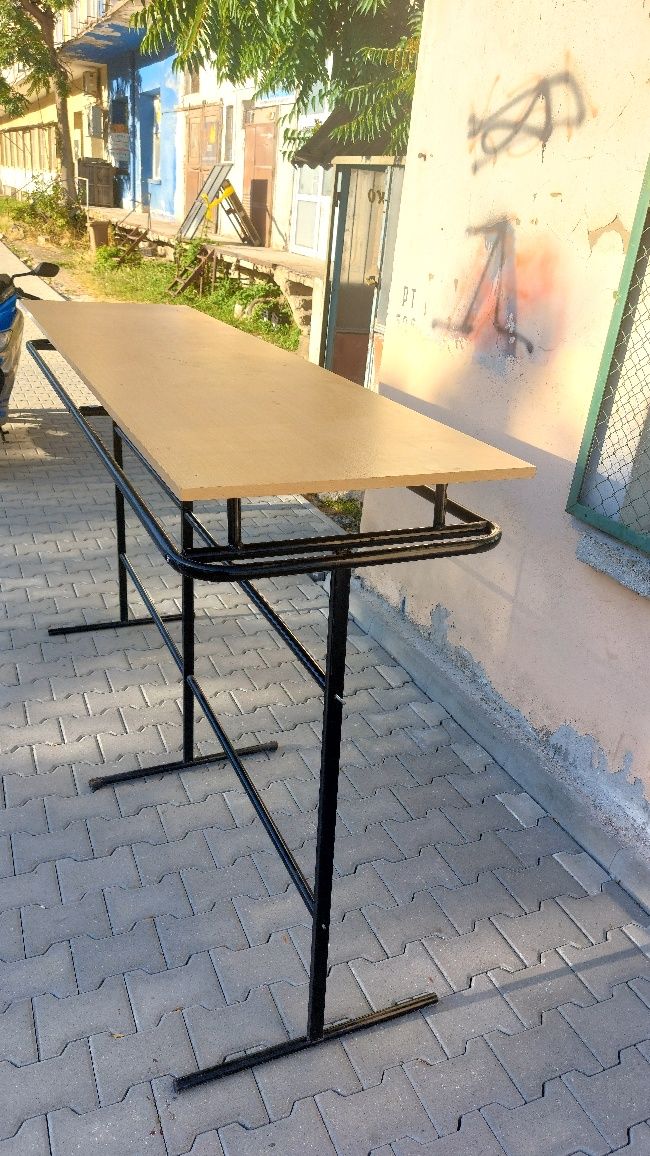Щендер  за  дрехи