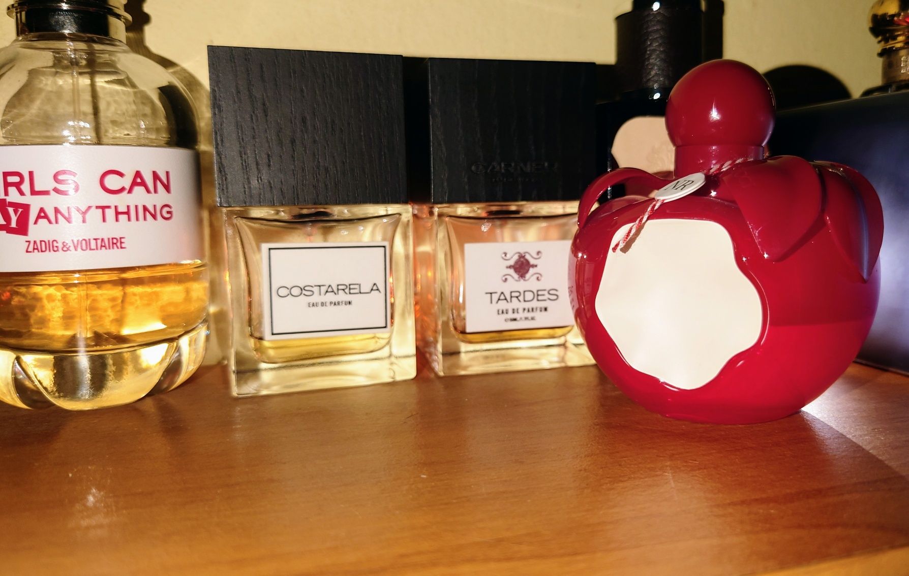 Nina Ricci Nina Rouge, Hanae Mori I femme