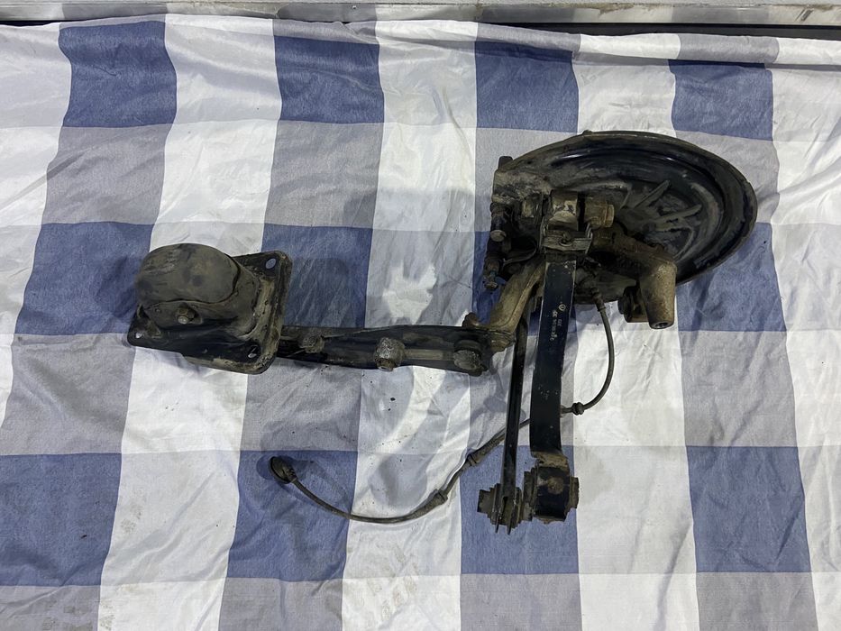 fuzeta spate VW Golf 5- dezmembrari Vw Golf 5