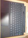 Vând Microsoft Surface Pro Signature Keyboard cu Slim Pen 2.