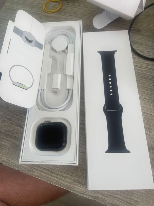 Apple watch 10 black 42mm