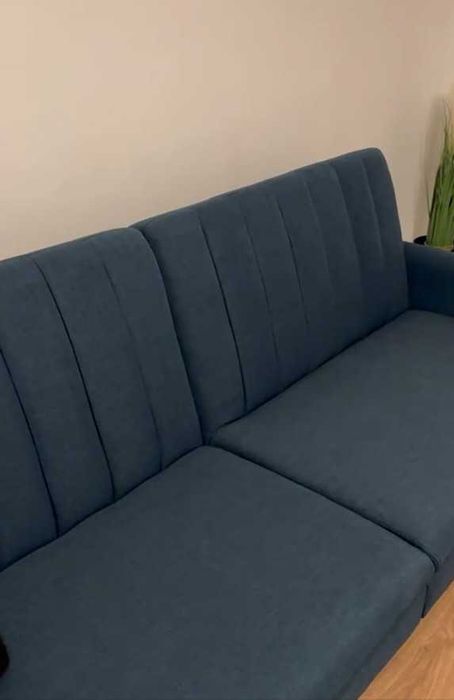 Garsonieră parter 24 mp + beci 20 mp acces interior, zona Mall Coresi