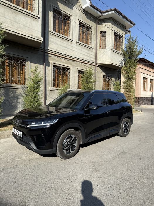 BYD Yuan Up Nahd/Arenda