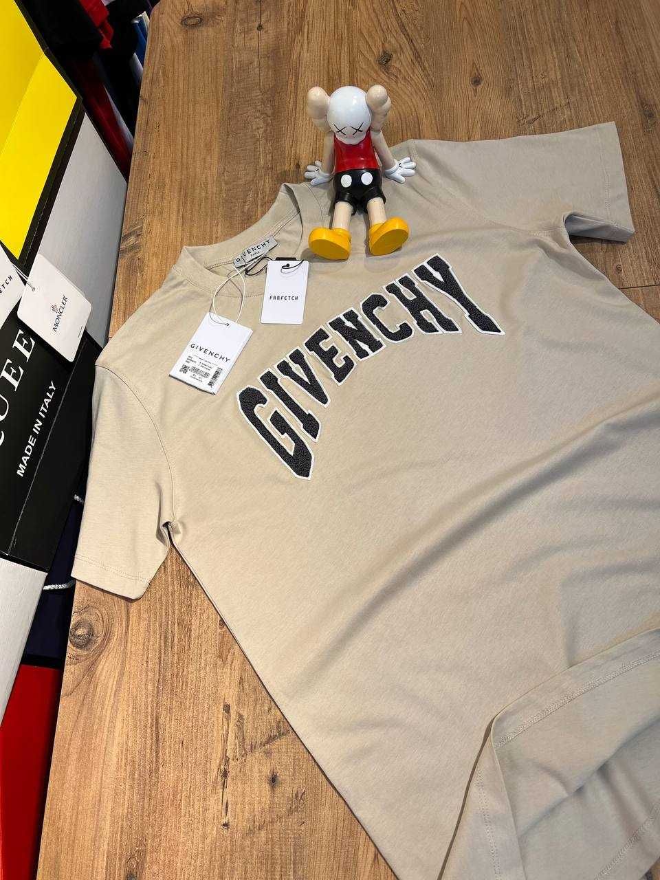 tricou GIVENCHY transport gratis