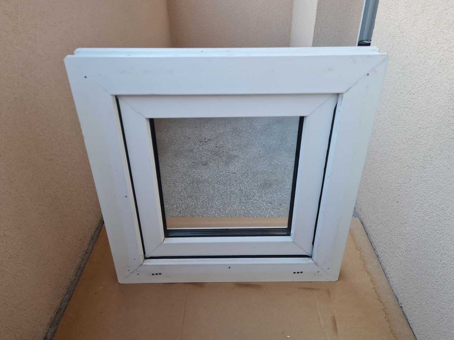 PVC прозорец 55 х 56 х 6 Weiss Profil