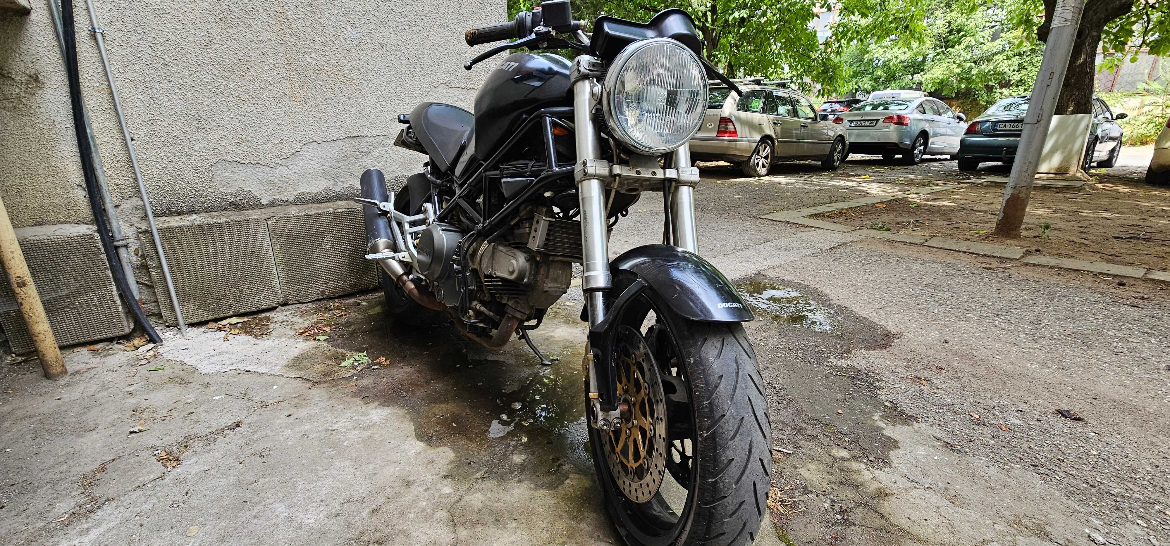 Ducati Dark Monster 750