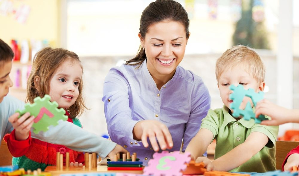 Няня - помощница