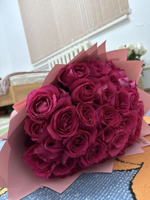 Цветы сатылады 45 штук бугин алынган 8000