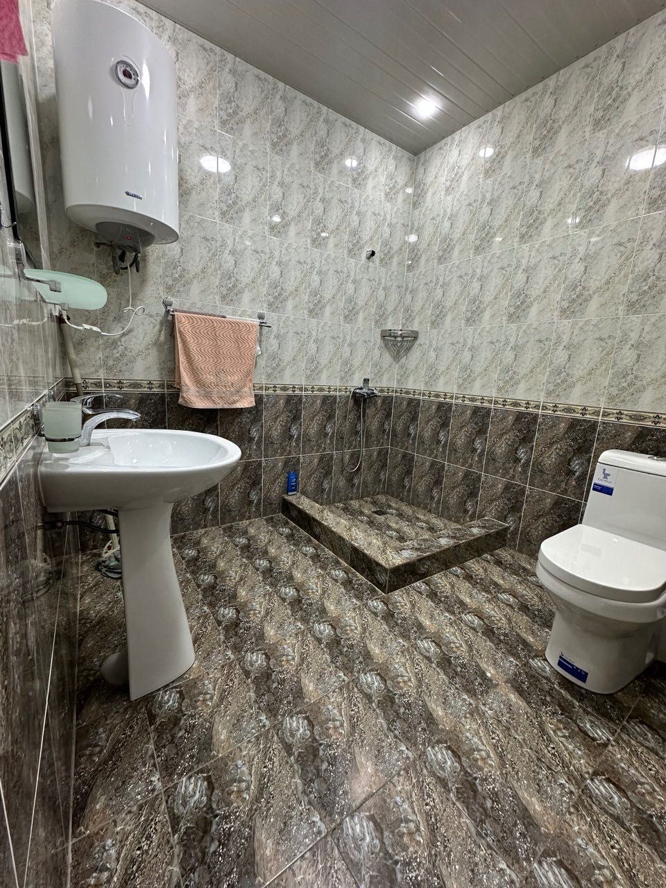 Сдаётся дача в Чимгане!