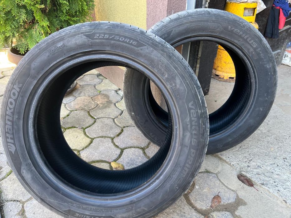 Anvelope vara Hankook 2 buc 205.55.16 si 2 buc 225.50.16