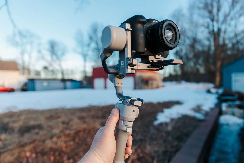 DJI RS 4 Mini Stabilizator gimbal 3 axe
