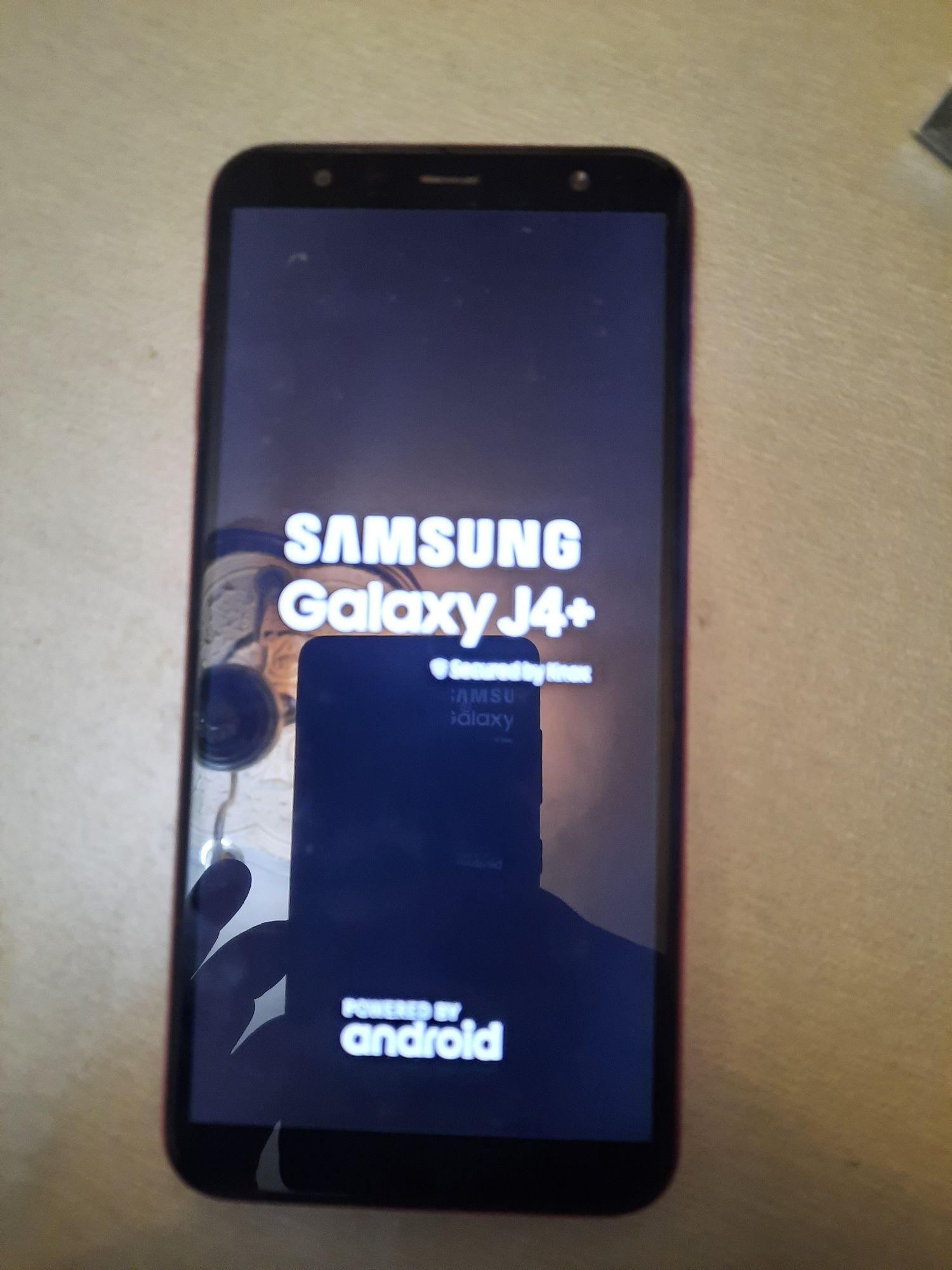 Samsung galaxy j4+