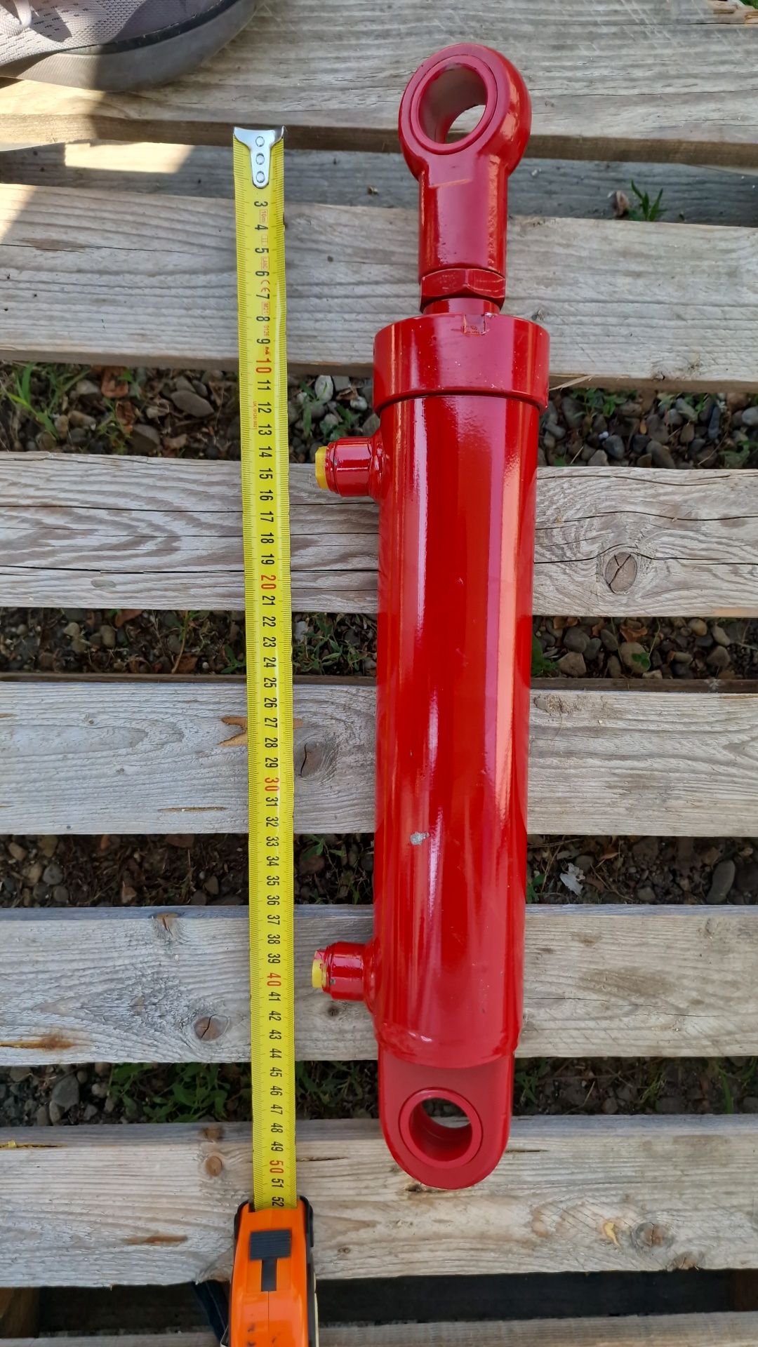 Cilindru hidraulic 420 mm respect 460 mm tija 35 mm grosime pret 550 l