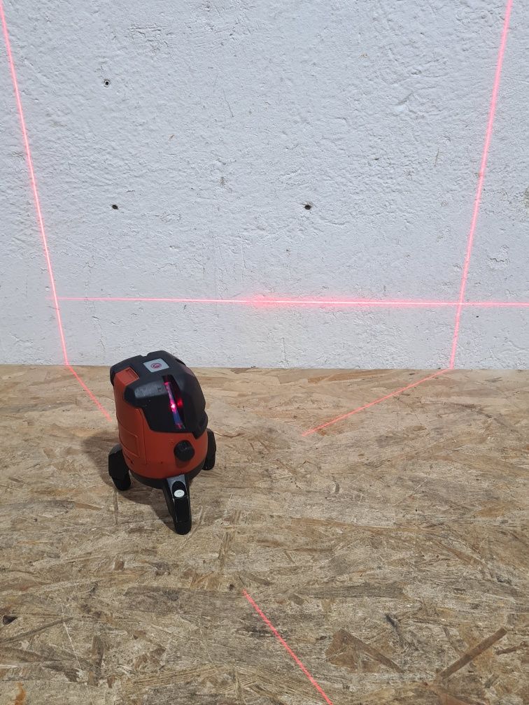 Laser vertical orizontal cruce Hilti PM4-M