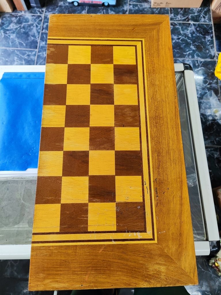 Дървена Табла и шах