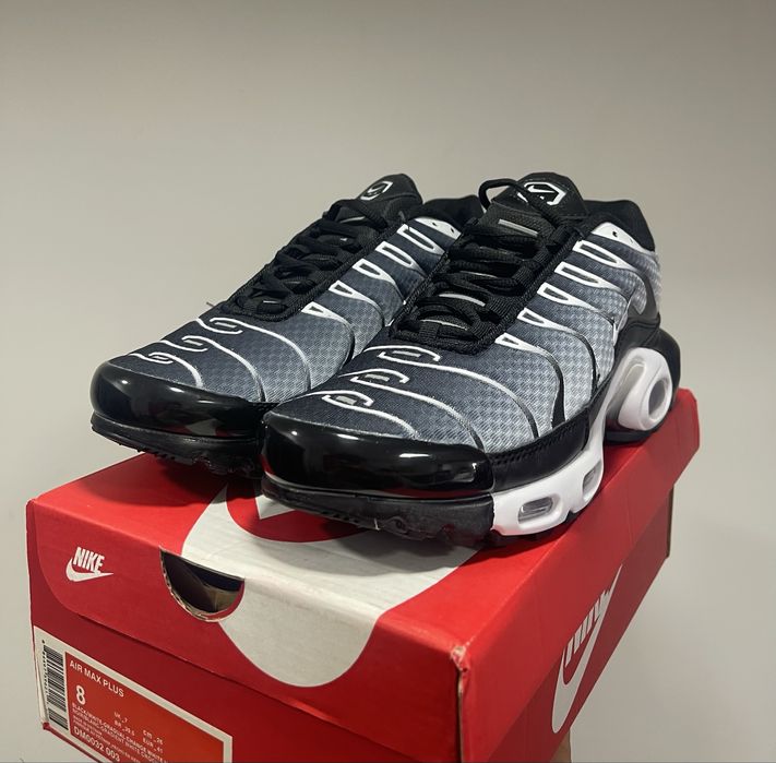 Nike Air Max Plus Black Silver